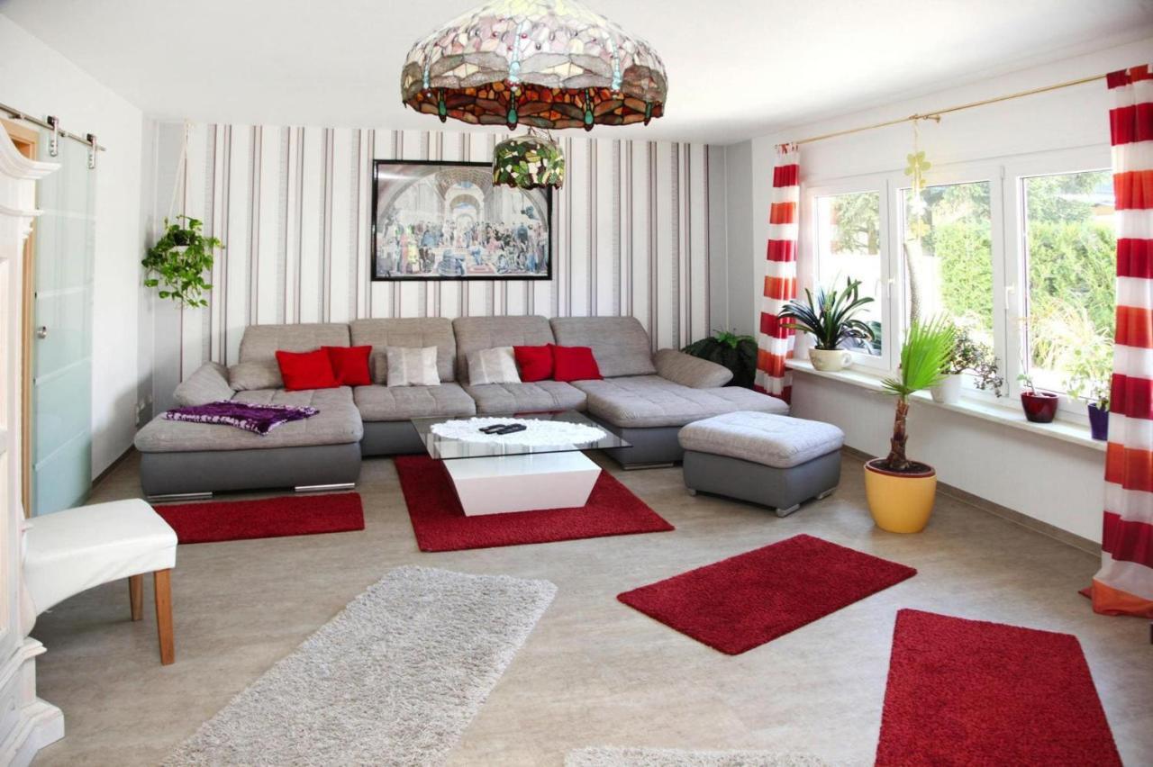 Ferienhaus Adler In Миров Экстерьер фото